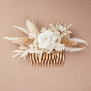 peigne en fleurs séchées pour mariage