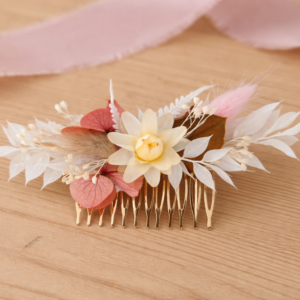 Peigne en fleurs séchées